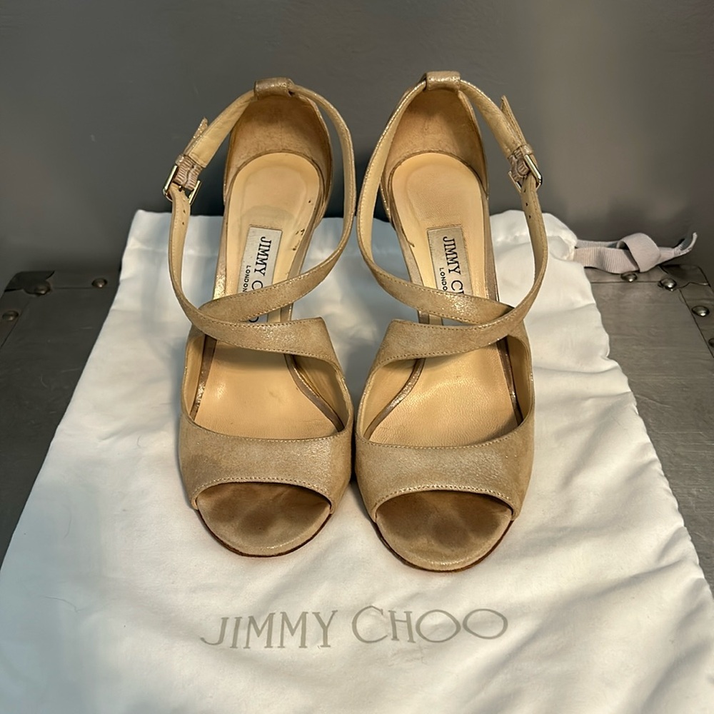 Gorgeous Jimmy Choo shoes. Only worn 4x, always got compliments ❤️ Size 37.5